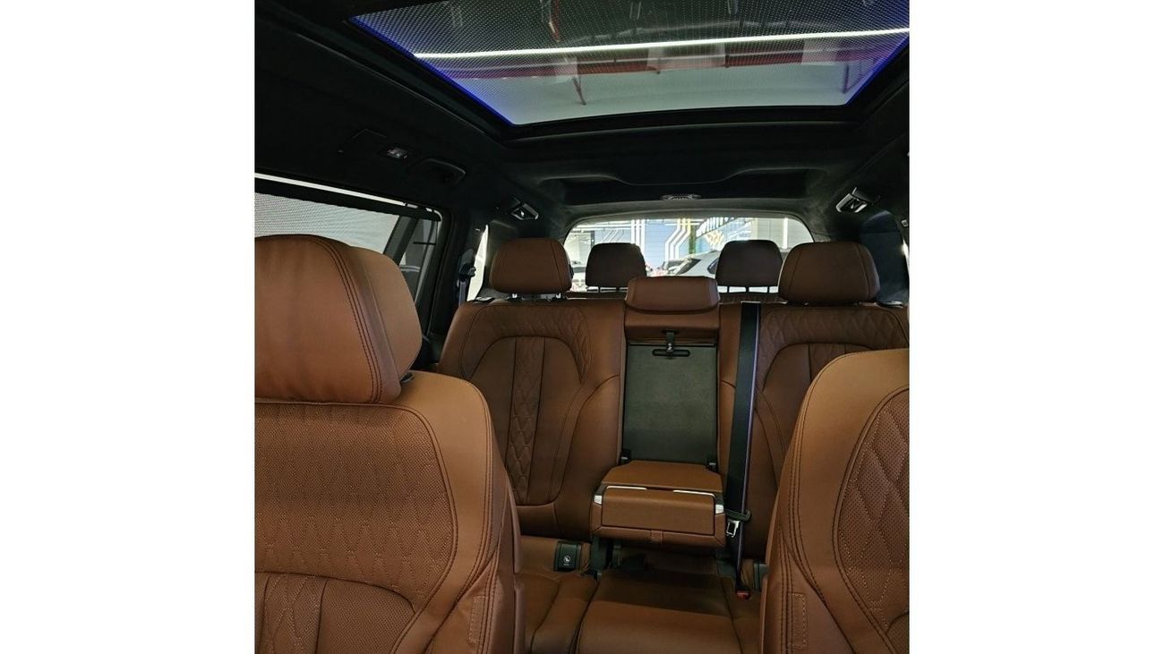 BMW X7 X7 40I MSPORT GCC 5 YEARS WARRANTY AND SERVICE CONTRACT