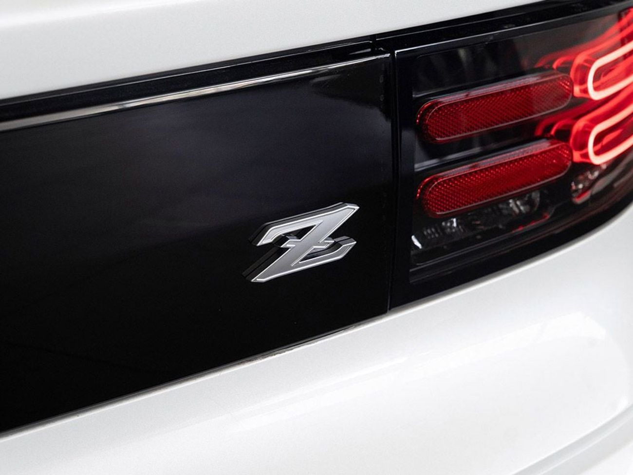 نيسان 400 Z 2023 Nissan 400z / Manual Transmission / Nissan Warranty & Full Nissan Service History