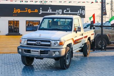 تويوتا لاند كروزر بيك آب Std 4.0L Single Cab Utility AWD