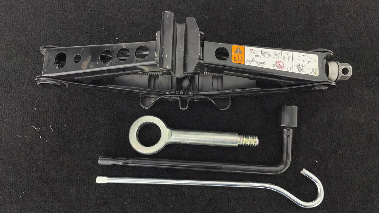 Chevrolet Spark LS BASE 1.4 | Zero Down Payment | Free Home Test Drive