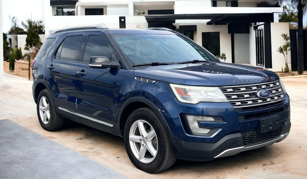 Ford Explorer Ford Explorer XLT 2017 - GCC - Full Service History