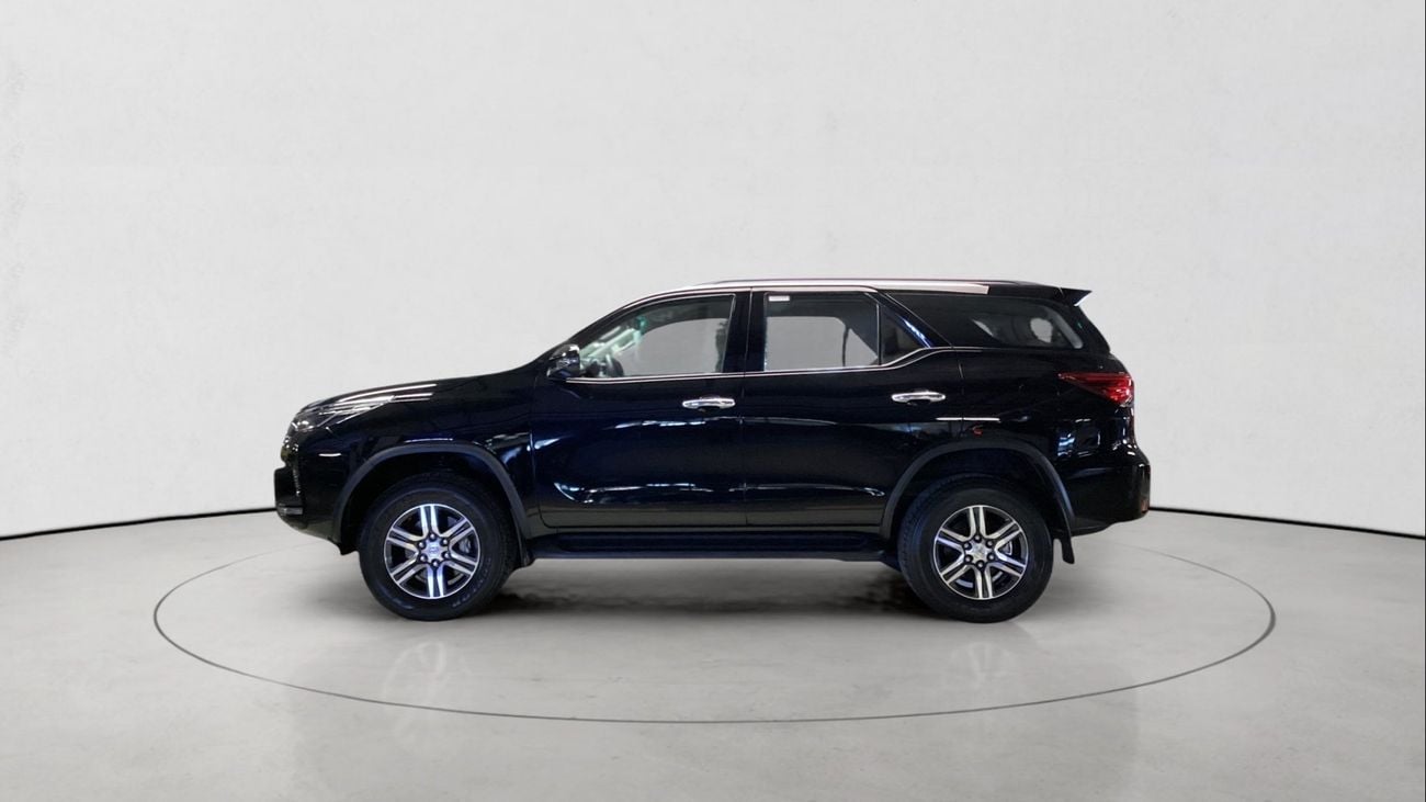 تويوتا فورتونر GXR | شامل الضمان | 0 ﺪﻔﻋﺓ ﺃﻮﻟﻯ