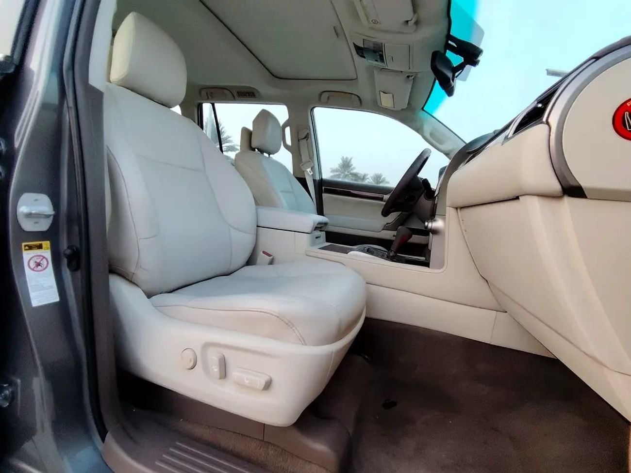 لكزس GX 460 Well Maintained GX 460 | GCC Specs | Reliable V8 Luxury SUV With Low KM