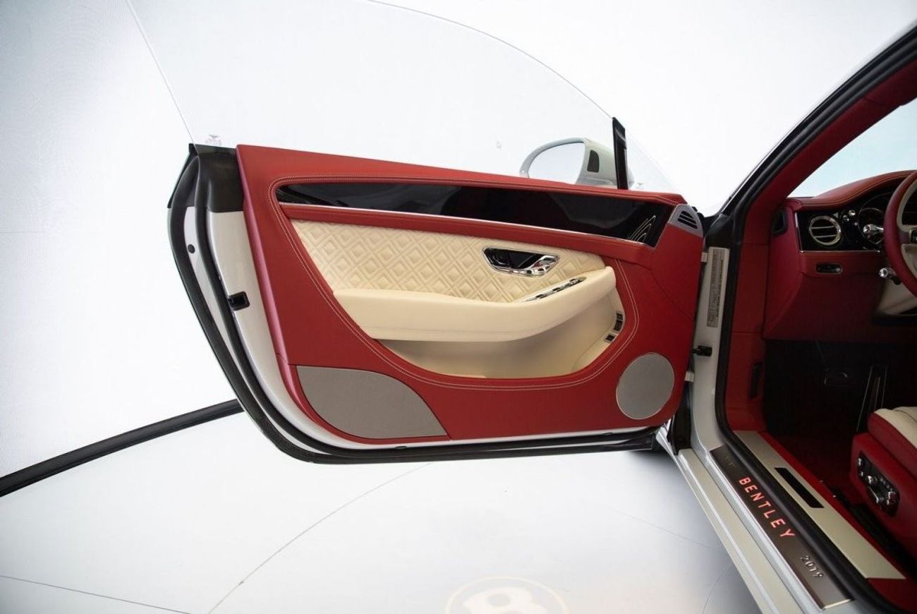 بنتلي كونتيننتال جي تي W12 BLACK EDITION