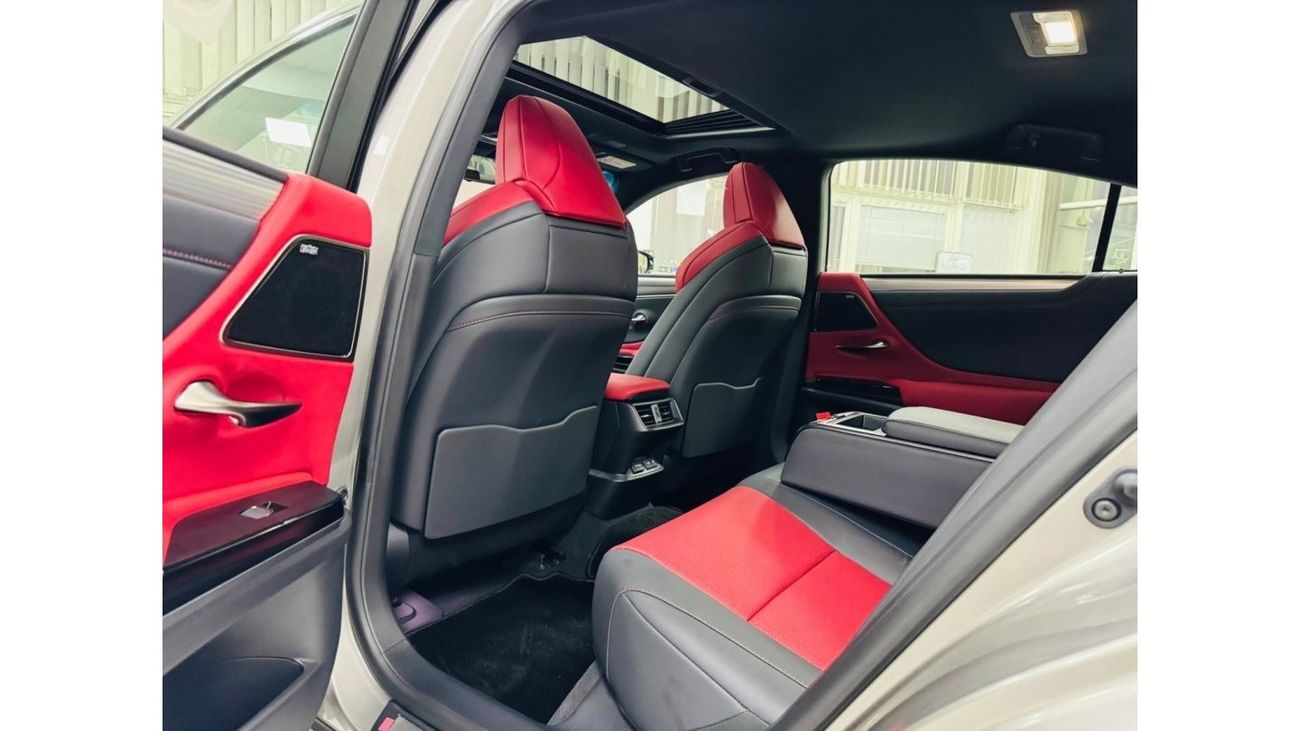 Lexus ES350 Brand New . GCC . Warranty .. Service .. F sport . Top Range