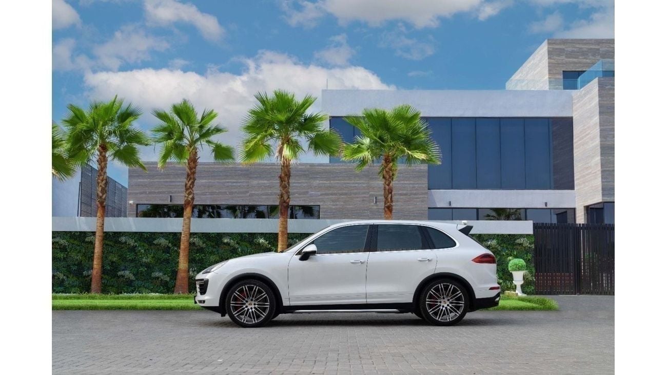 Porsche Cayenne Turbo | 4,082 P.M (3 Years)⁣ | 0% Downpayment | Agency Service History