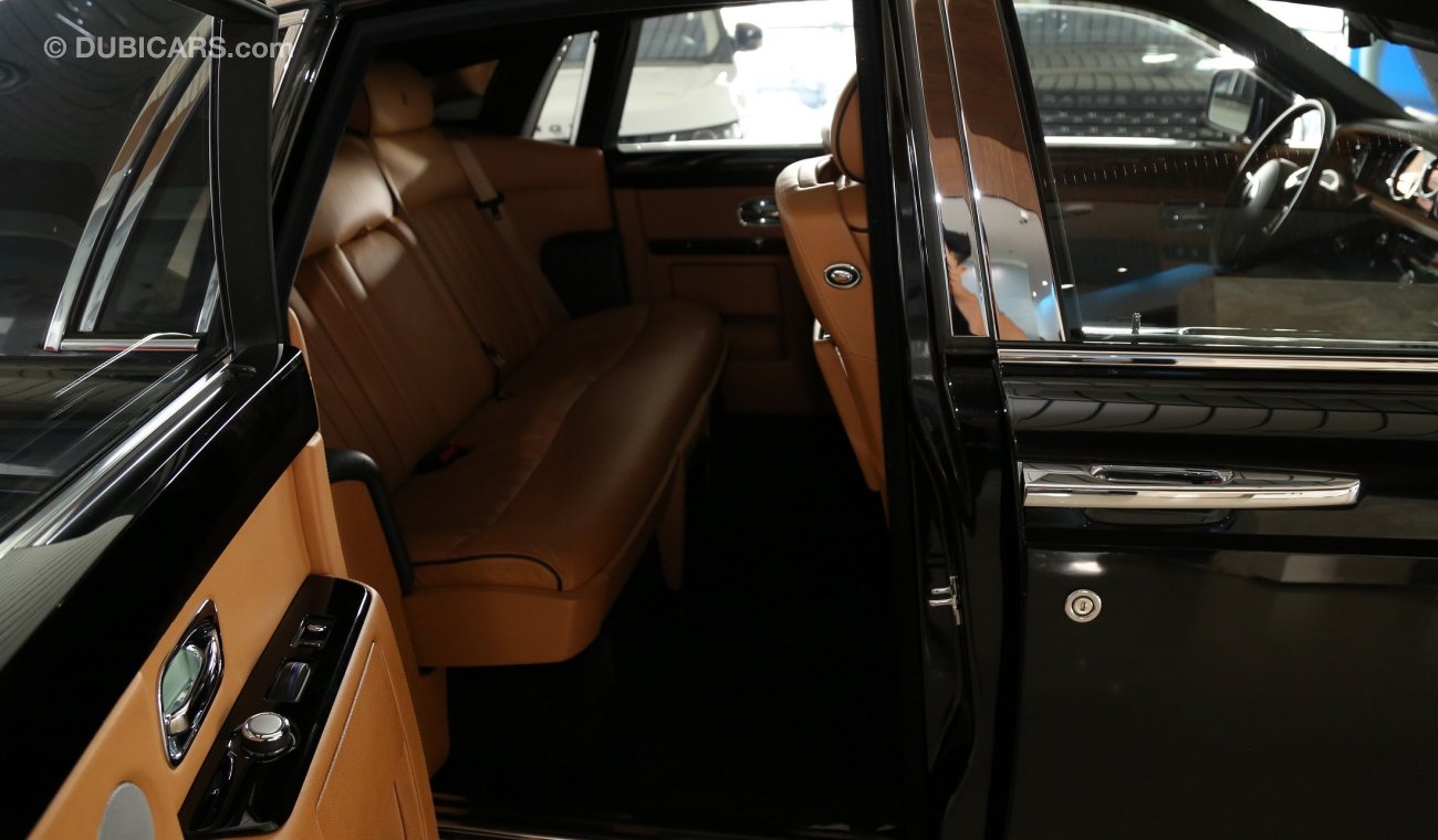 Rolls-Royce Phantom