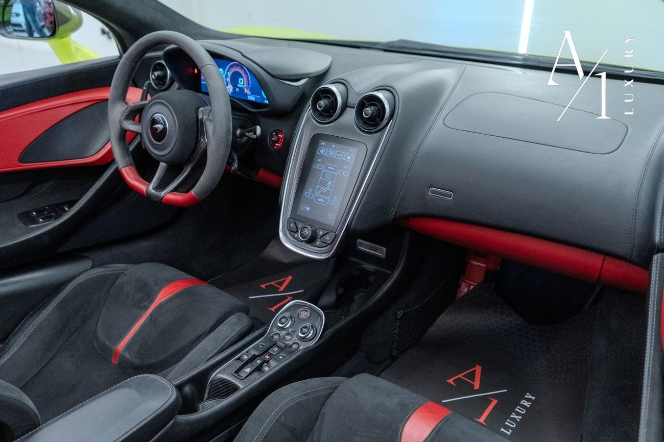 McLaren 570S 2018 Mclaren 570s Spider, With Mclaren Warranty, Full Service History, Excellent Condition,GCC Spec