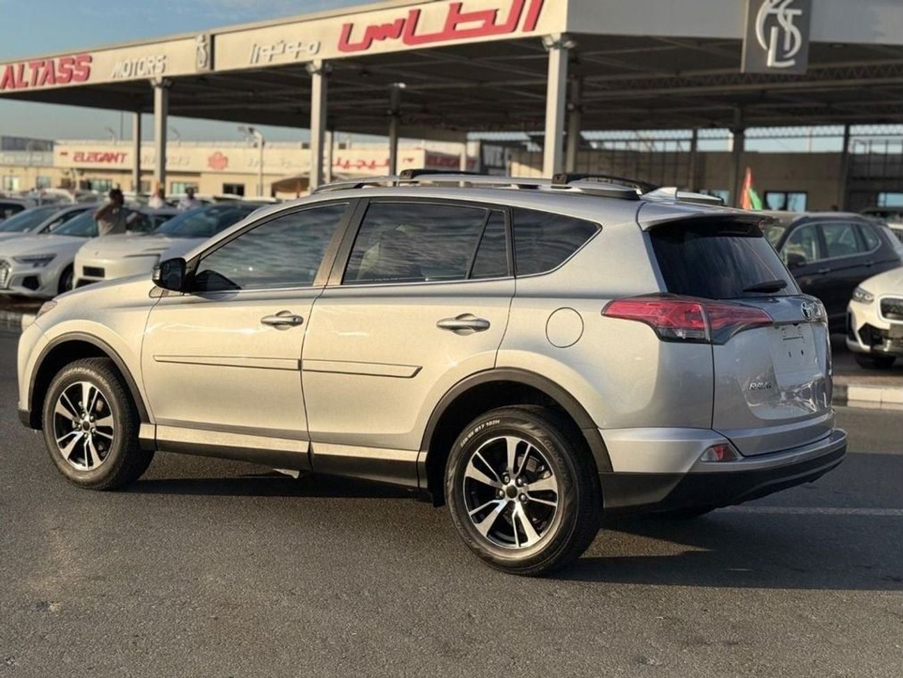 Toyota RAV4 TOYOTA RAV4