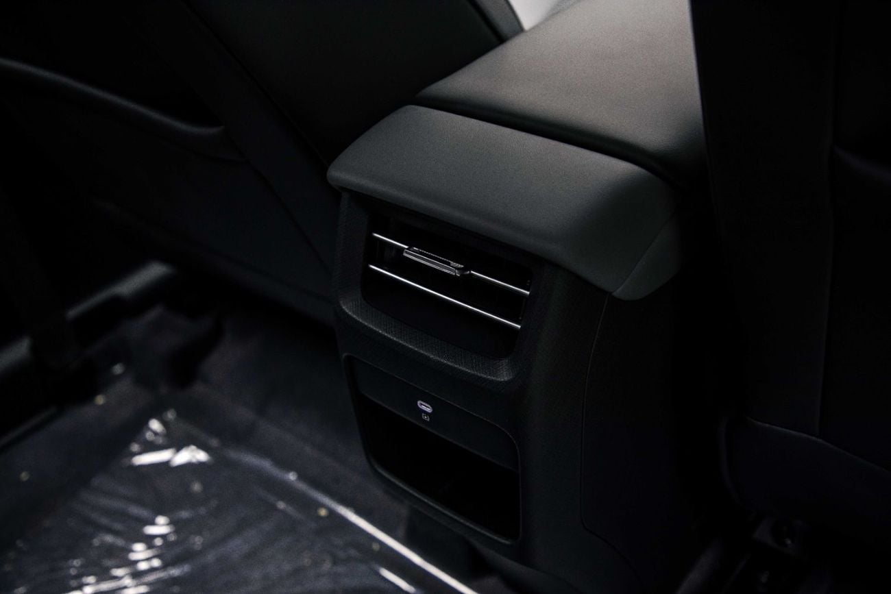 Nammi 06 EV - Silver Inside Grey | Export Only