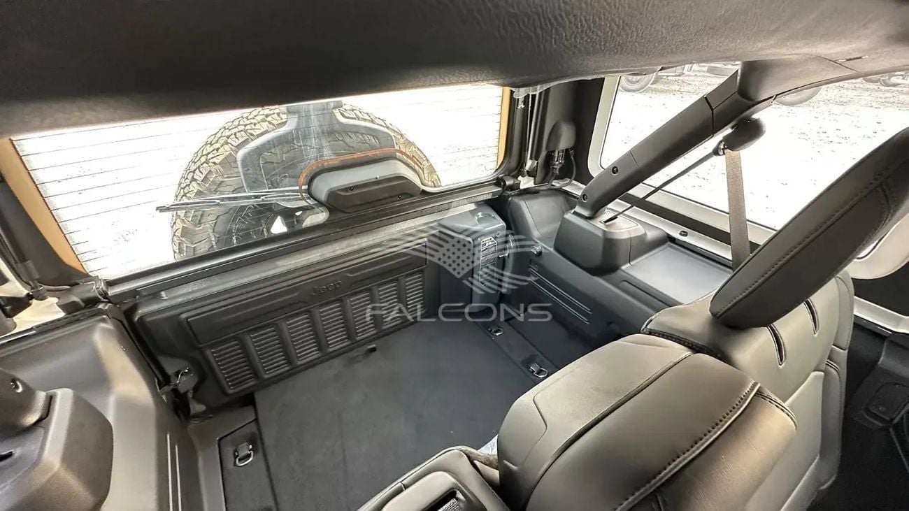 Jeep Wrangler Unlimited RUBICON X Unlimited Rubicon 2.0L A/T Rubicon 2.0L A/T