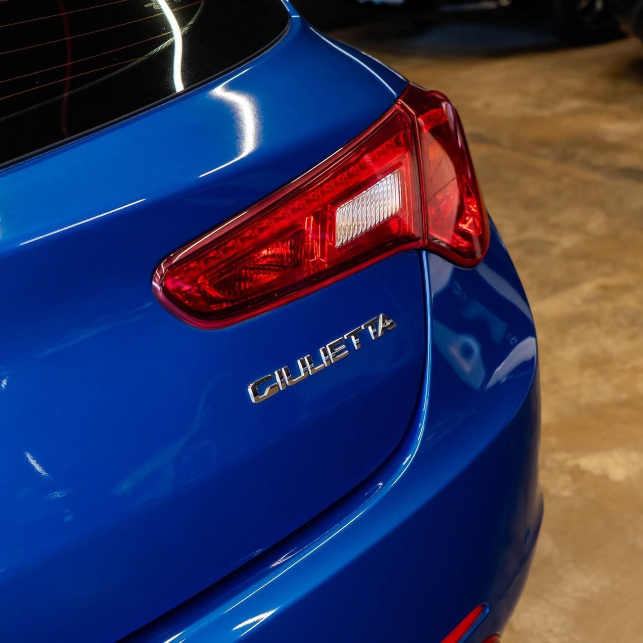 ألفا روميو جوليتا AED 765 P.M • 0% Downpayment • Alfa Romeo Giulietta Veloce • 1 Year Warranty