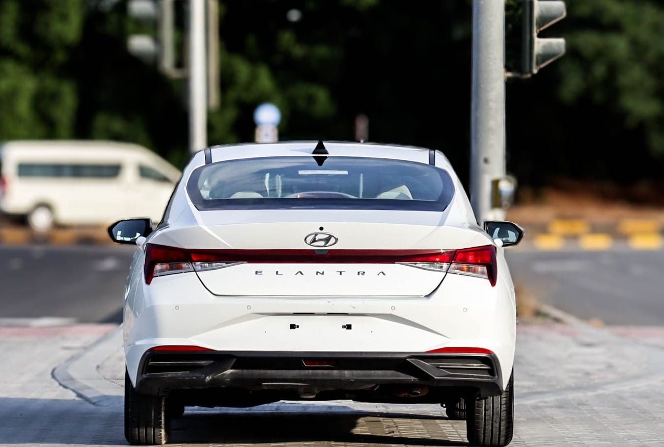 هيونداي إلانترا هيونداي إلنترا | 1.6 لتر | 2023 | خليجية | خالية من الحوادث | بحالة ممتازة | 773 شهرياً