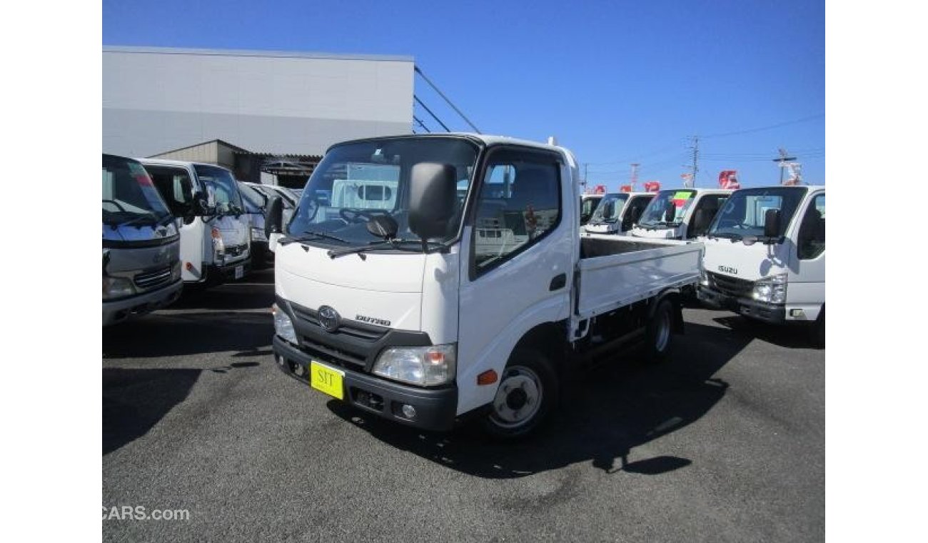 Hino Dutro XZU605M