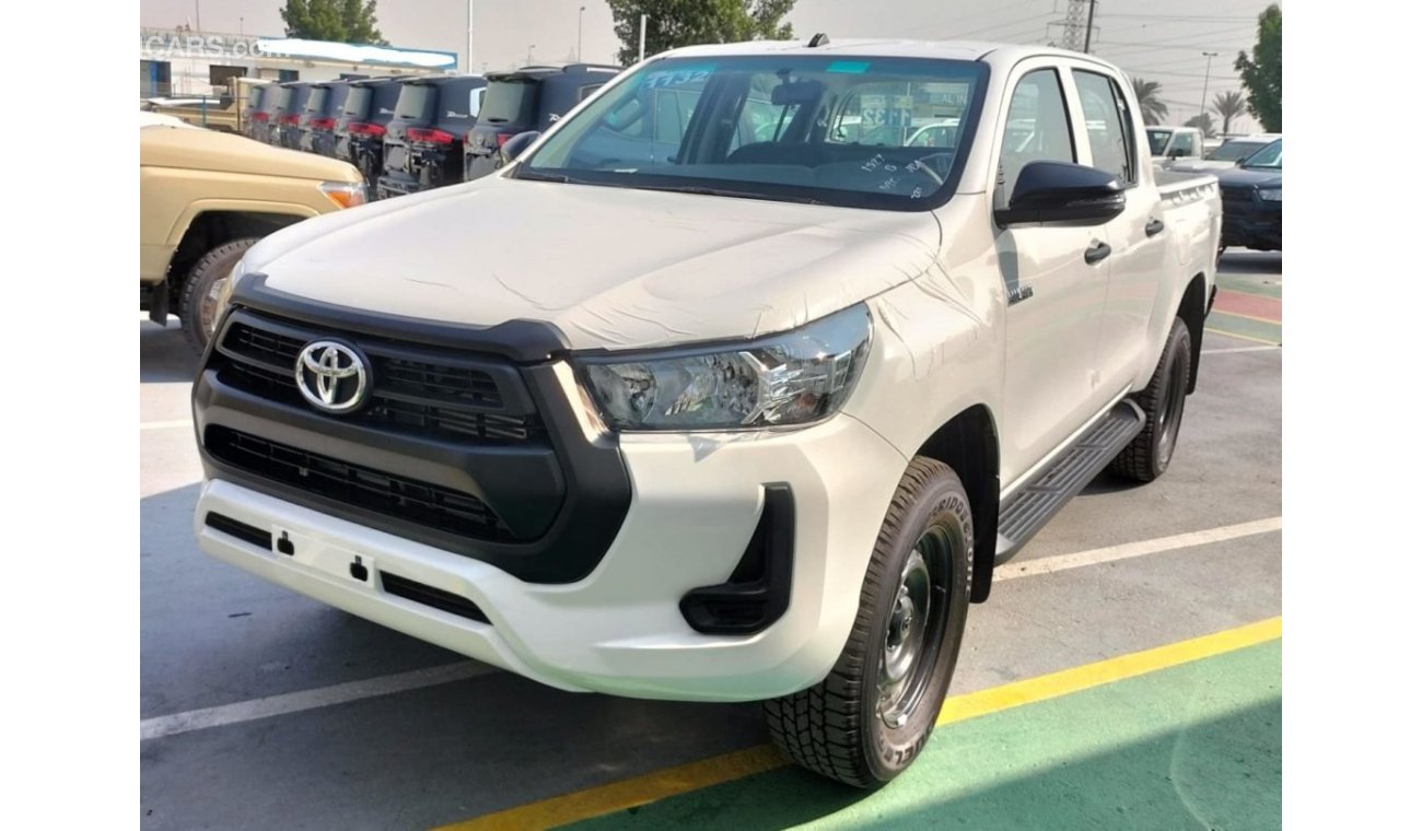 تويوتا هيلوكس TOYOTA HILUX 2.4 DIESEL MID OPTIONS INSIDE BLACK