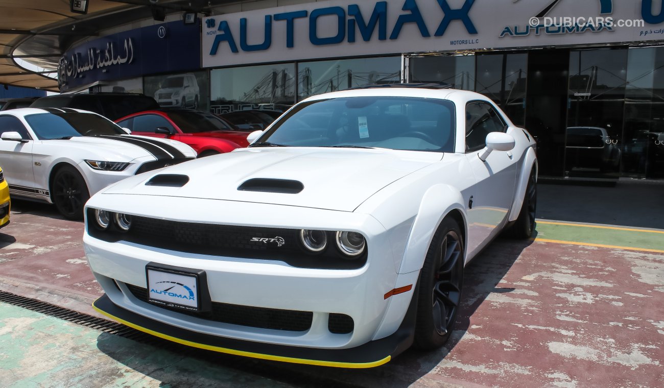 دودج تشالينجر 2019 Hellcat WIDEBODY, 717hp, 6.2 V8 GCC, 0km with 3 Years or 100,000km Warranty (SUMMER OFFER)