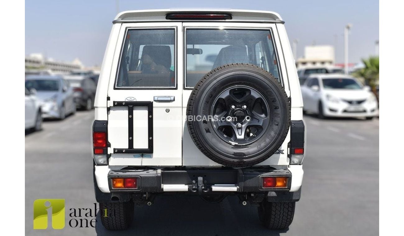 Toyota Land Cruiser 70 2022 TOYOTA LAND CRUISER 71 HARDTOP SWB 4.0L (70TH ANNIVERSARY)
