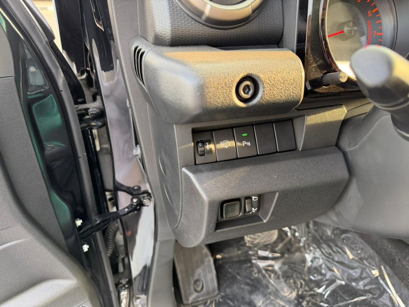 سوزوكي جيمني Suzuki Jimny 1.5 GLX 5 doors 2026