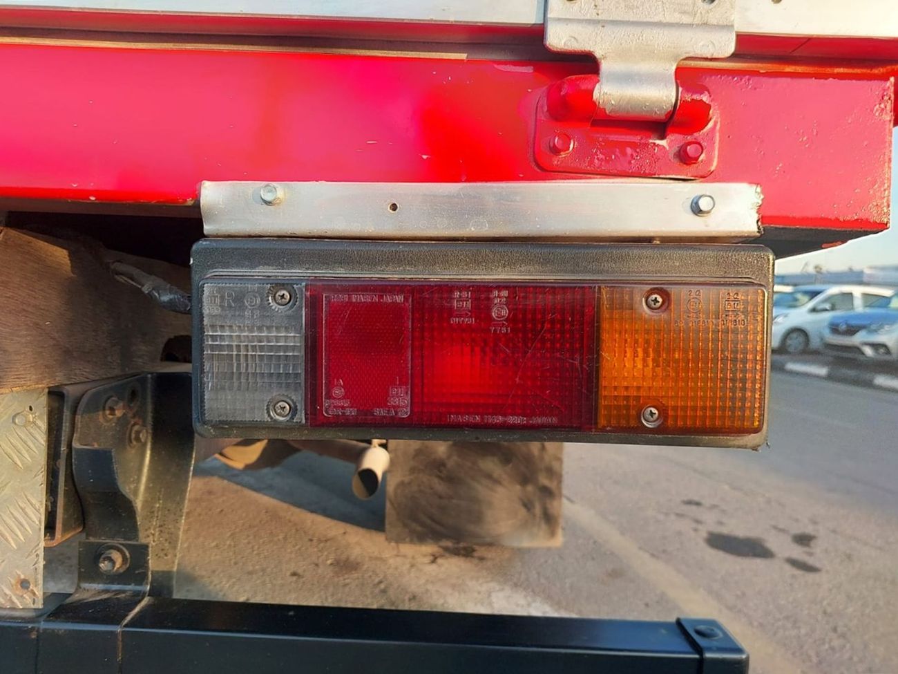 ميتسوبيشي فوسو كانتير MITSUBISHI CANTER TRUCK RHD 1996 MODEL 4.5 L DIESEL MANUAL(PM23015)