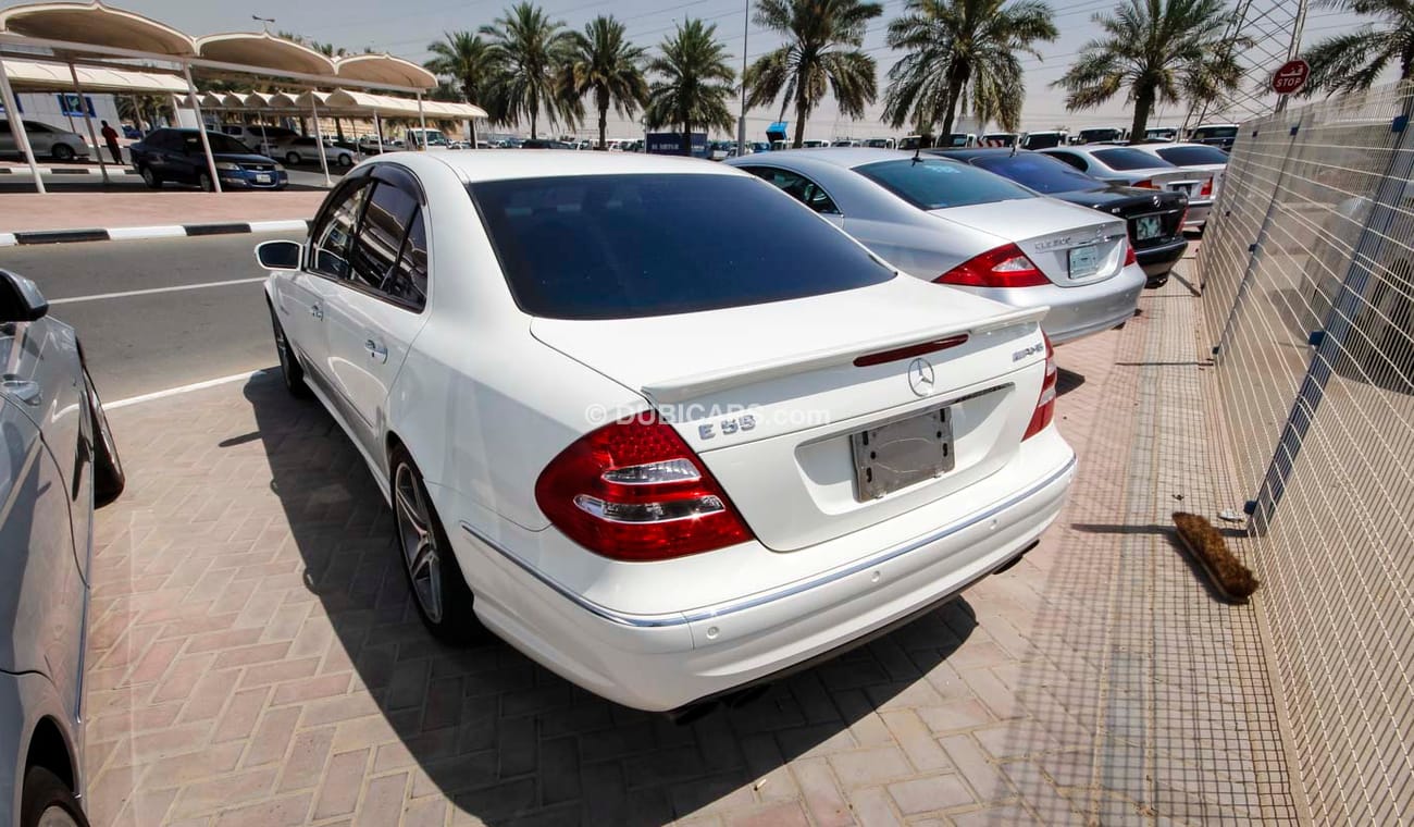 Mercedes-Benz E 55 AMG