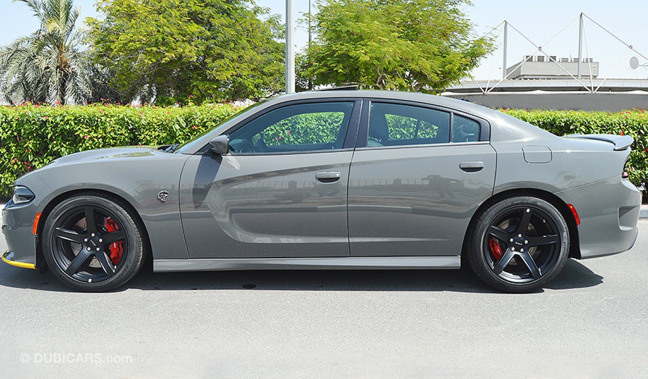 Dodge Charger Hellcat SRT, 6.2L, V8 HEMI, 0 km, GCC Specs with 3 Years or 100K km Warranty