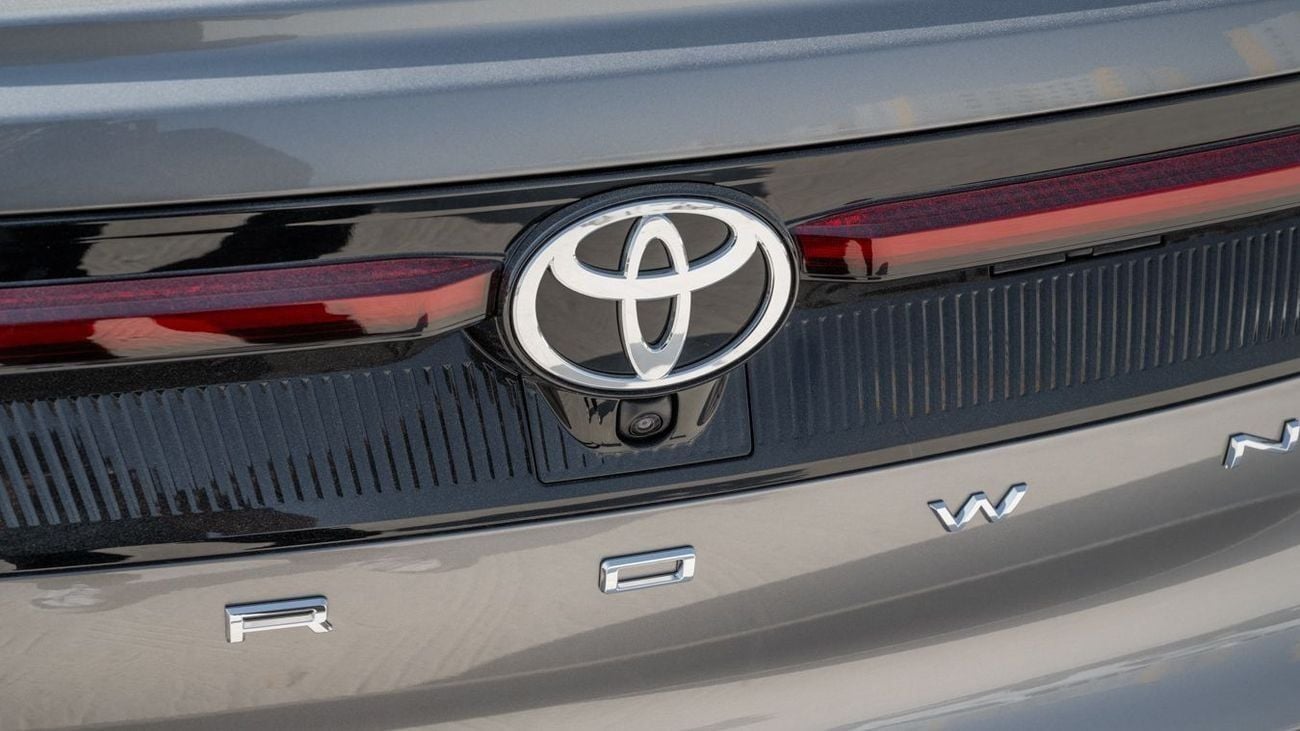 تويوتا كراون TOYOTA CROWN 2.5 MID -2026YM