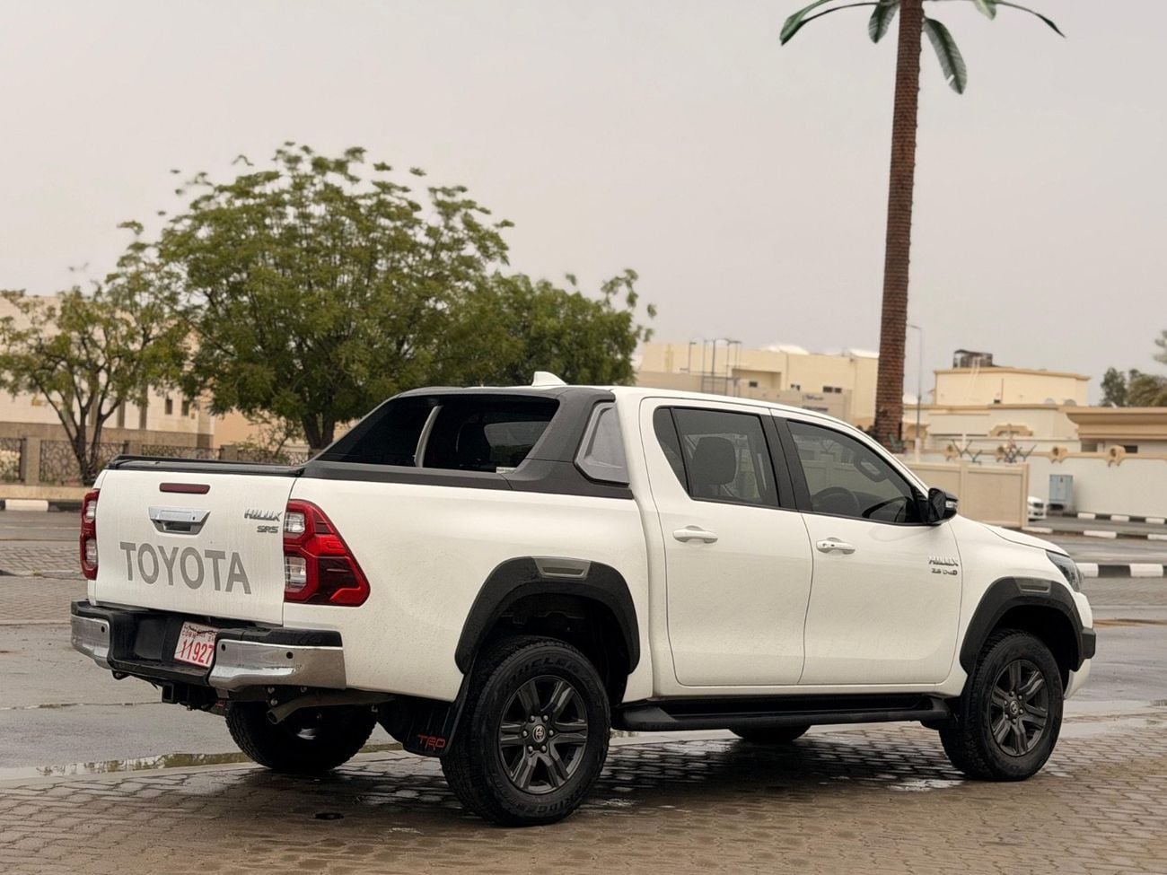 Toyota Hilux ADVENTURE SR5 export from Australia