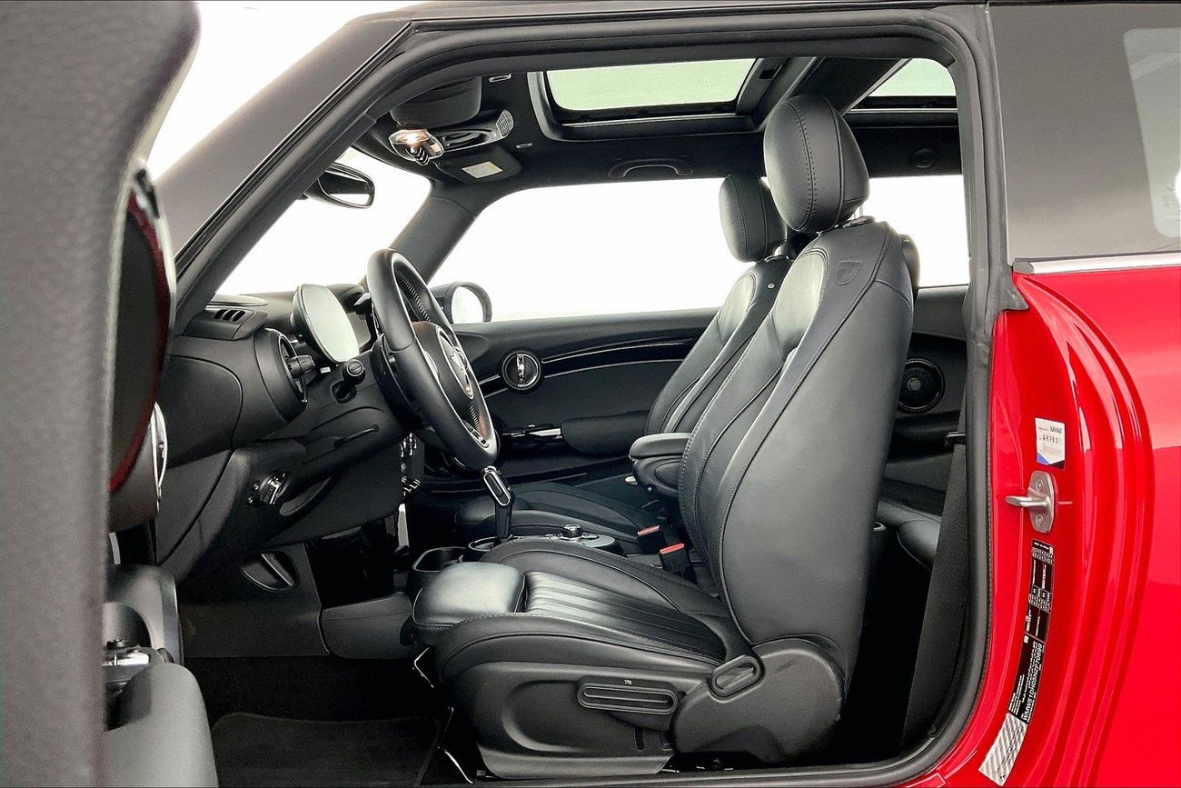 ميني كوبر إس JCW Package | شامل الضمان | 0 ﺪﻔﻋﺓ ﺃﻮﻟﻯ