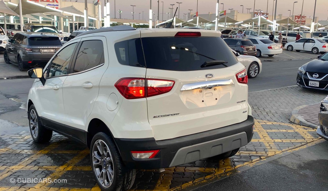 Ford EcoSport Titanium full option