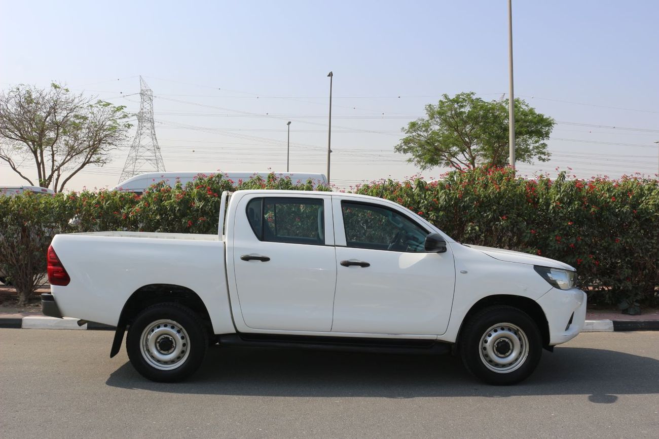 Toyota Hilux GL 2 2.4L 4WD