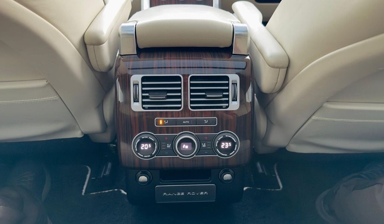 Land Rover Range Rover PREMIUM BEIGE INTERIOR | RHD | 4.4L DIESEL ENGINE | 2017 | 360° CAMERA | PANORAMIC ROOF