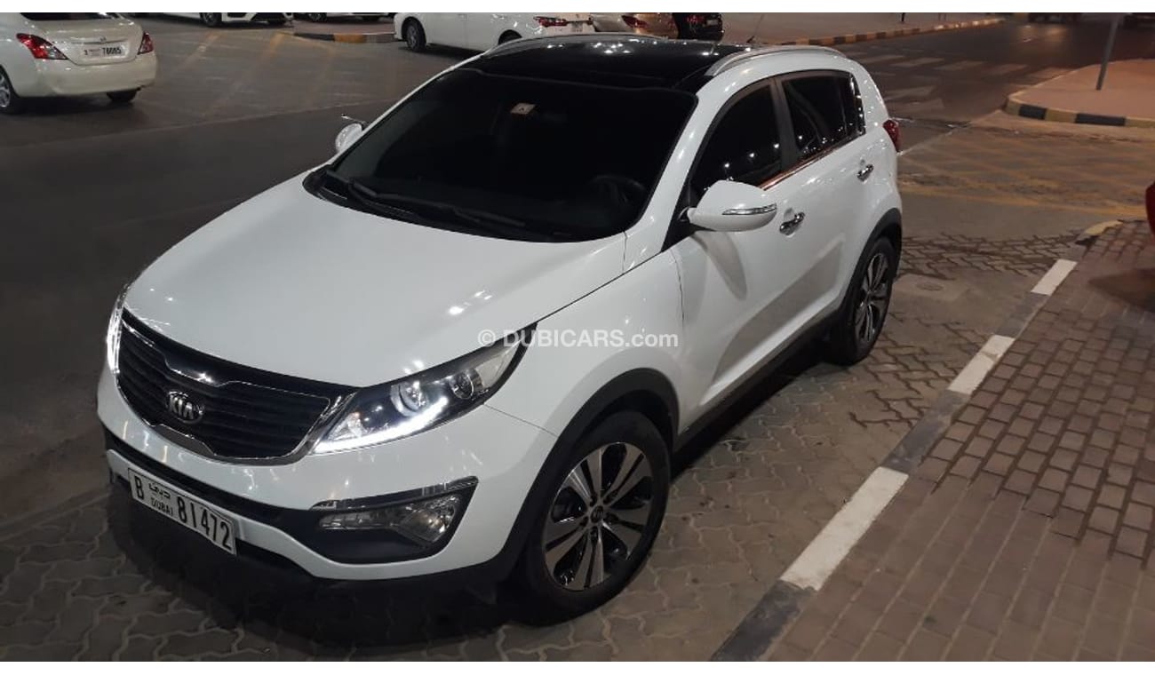 Kia Sportage 2014 Gulf Specs Full options Low mileage panorama roof