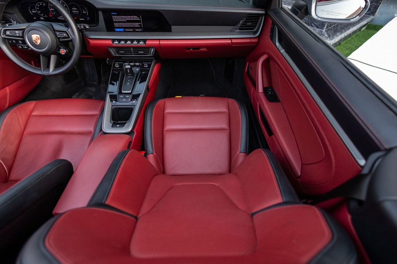 Porsche 911 Carrera 3.0L (380 HP) Convertible Porsche 911 Carrera Convertible 2025 GCC | Warranty