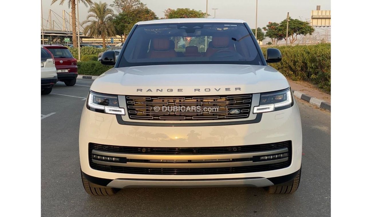 Land Rover Range Rover GCC V6 HSE UNDER WARRANTY AND SERVICE