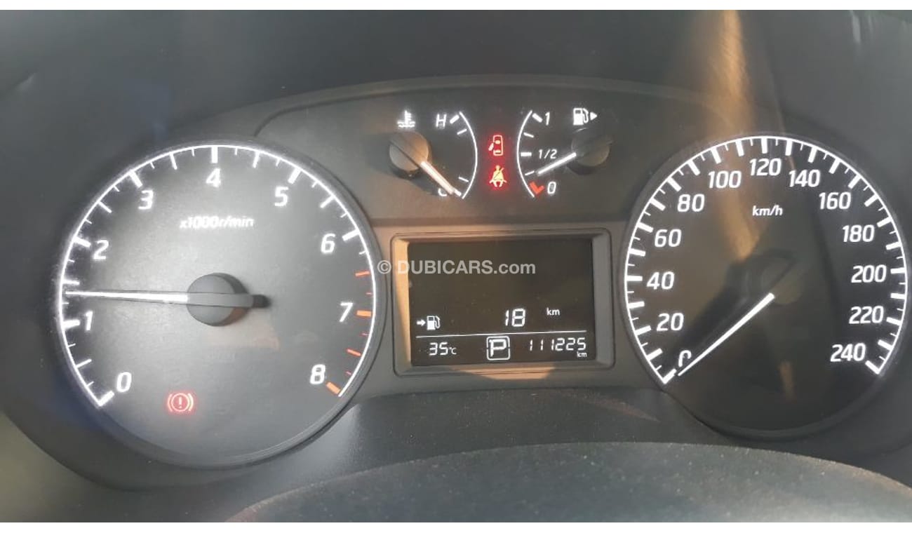 Nissan Tiida 2015 Gulf Specs car excellent condition