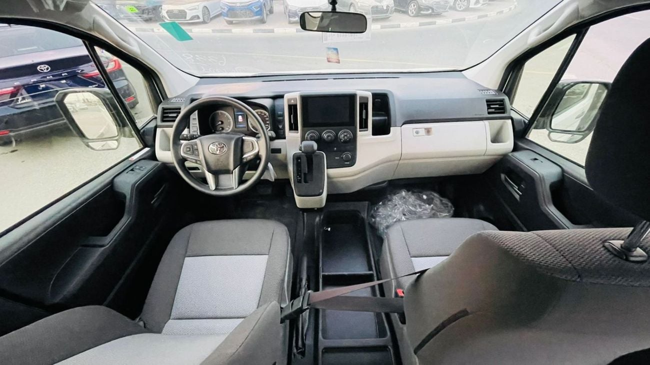 تويوتا هاياس HIACE 2.8 AUTOMATIC DIESEL