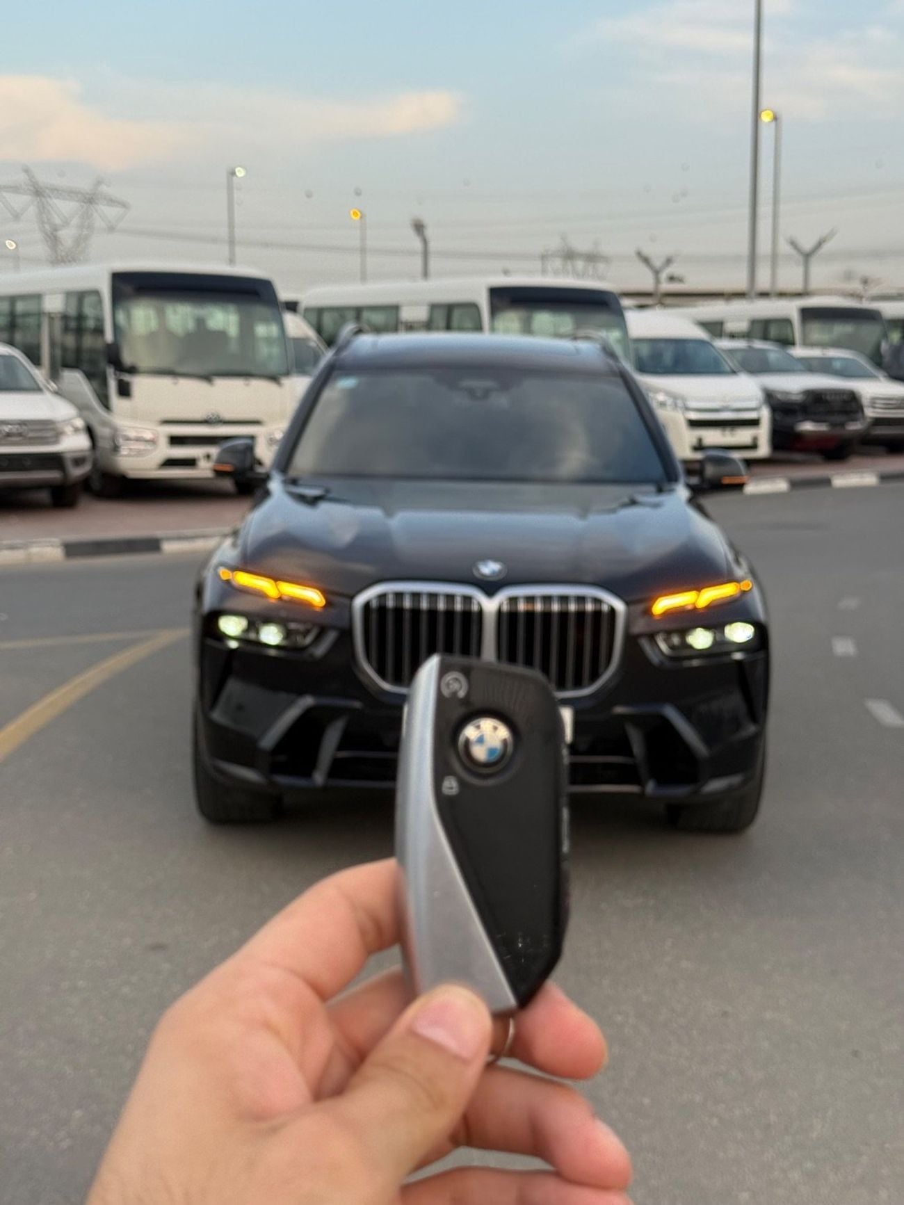 بي أم دبليو X7 XDRIVE40I M SPORT 3.0L
