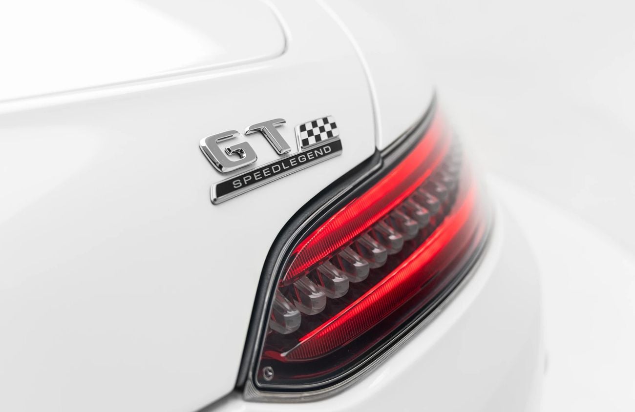 مرسيدس بنز AMG GT 4.0L V8 Bi-Turbo Engine