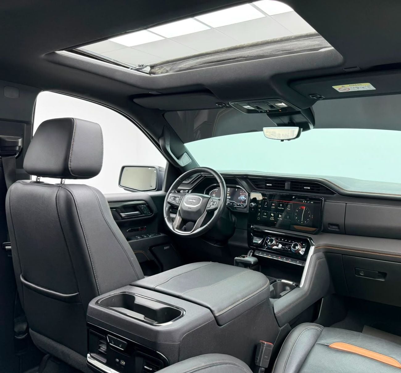 GMC Sierra 1500 CREWCAB AT4 2023 GMC Sierra AT4, 1 Year Unlimited Km Warranty, Full GMC Service History, Excell