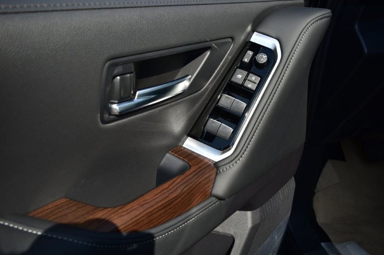 تويوتا لاند كروزر GXR V6 4.0L PETROL 4WD 7-SEAT AUTOMATIC