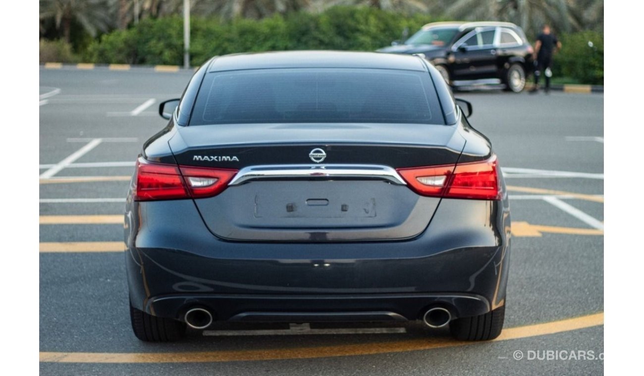 Nissan Maxima