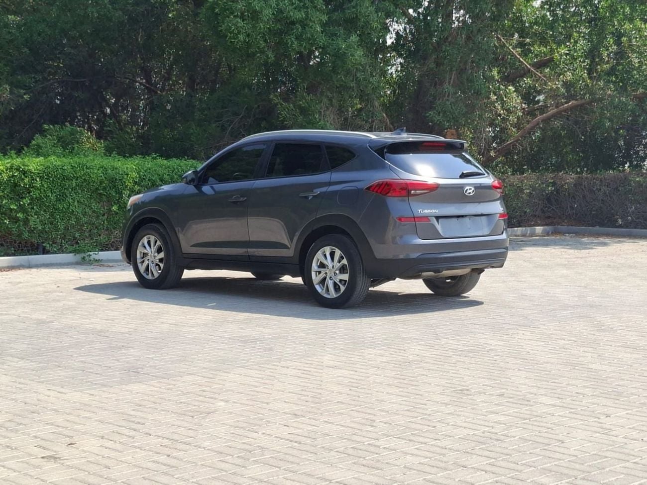 Hyundai Tucson GL MID
