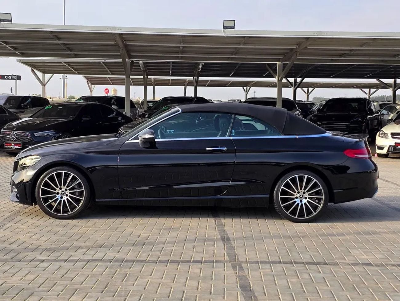Mercedes Benz C300 C300 Coupe - American Specs - GCC