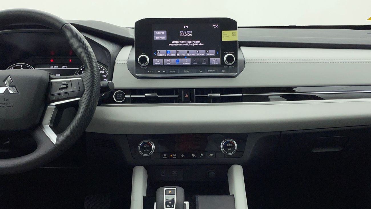 ميتسوبيشي آوتلاندر MIDLINE WITH SUNROOF 2.5 | بدون دفعة مقدمة | اختبار القيادة في المنزل