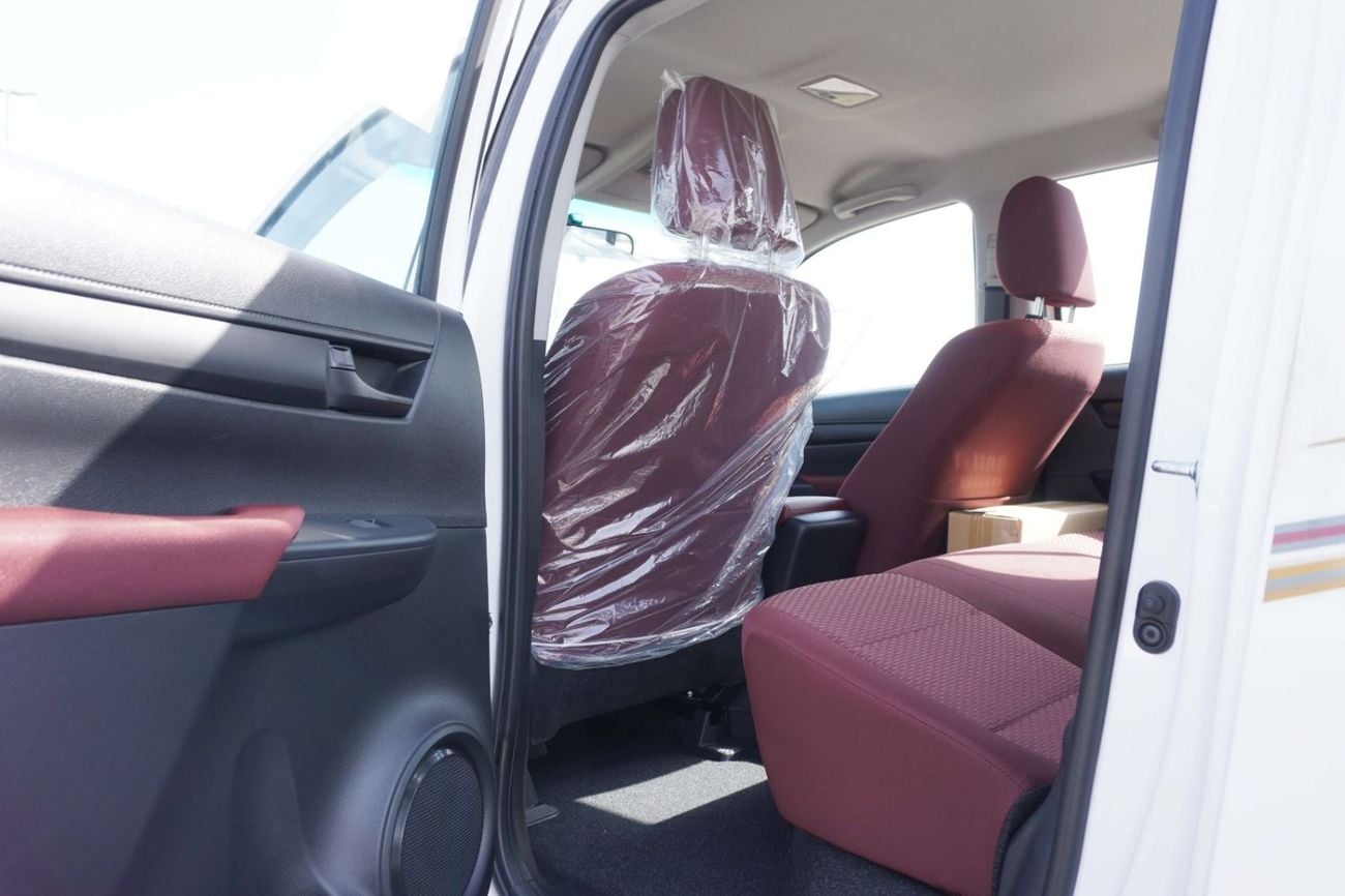 Toyota Hilux 2025 MODEL TOYOTA-HILUX 2.7L 4X2 A/T (WITH WIRELESS CHARGER)