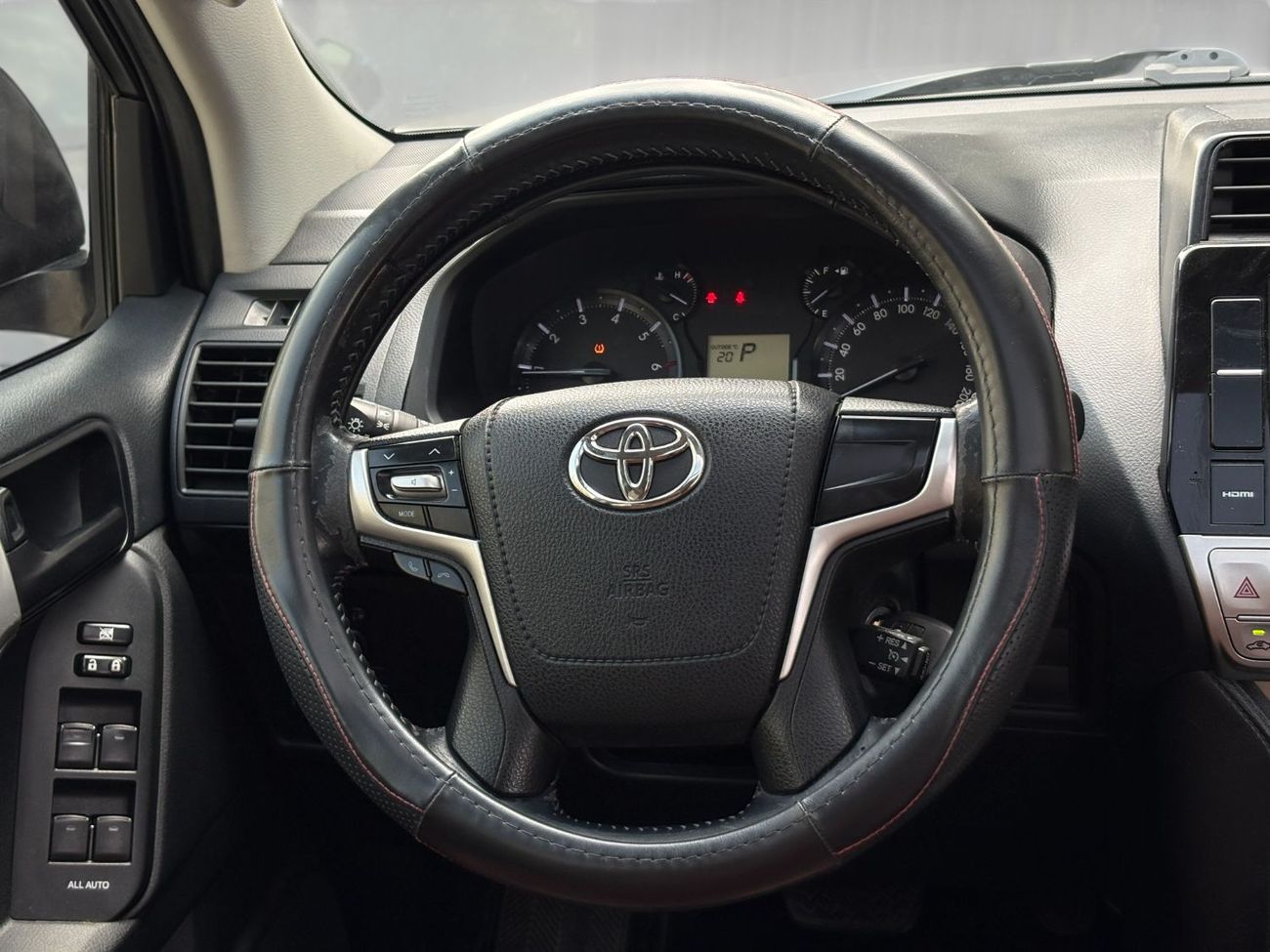 Toyota Prado VXR 2.7L 4WD VXR 2.7L A/T | 2019 | GCC SPECS | ORIGINAL PAINT | AED 2,150 per month