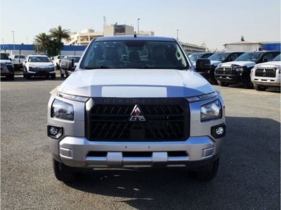 Mitsubishi L200 2.4L PETROL FULL OPTION 4WD 2024