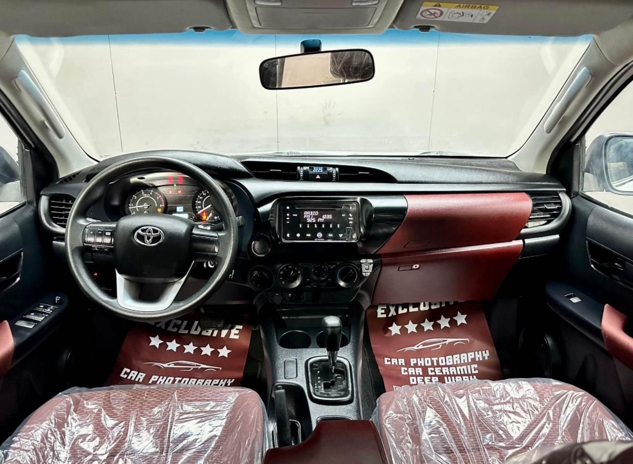 Toyota Hilux S GLX 2.4L 4WD A/T