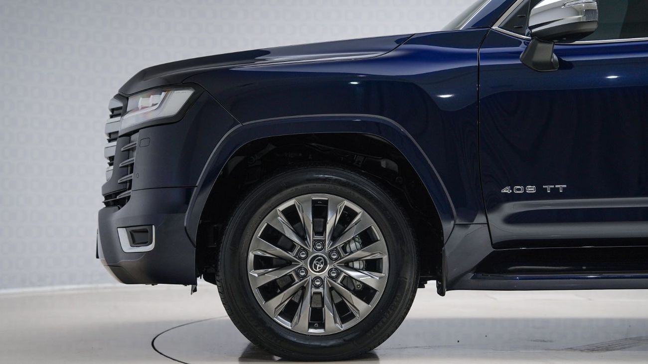 تويوتا لاند كروزر 3.5 VXR 409TT - Warranty until July 2026 - Approved Prepared Vehicle