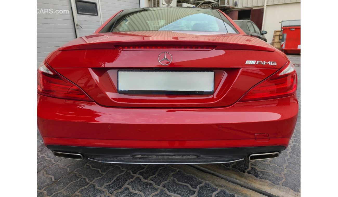 Mercedes-Benz SL 350 GCC , full option , 1 owner